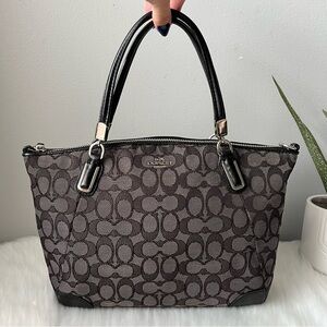 Coach Signature Kelsey Canvas Gray/Black Satchel Handbag